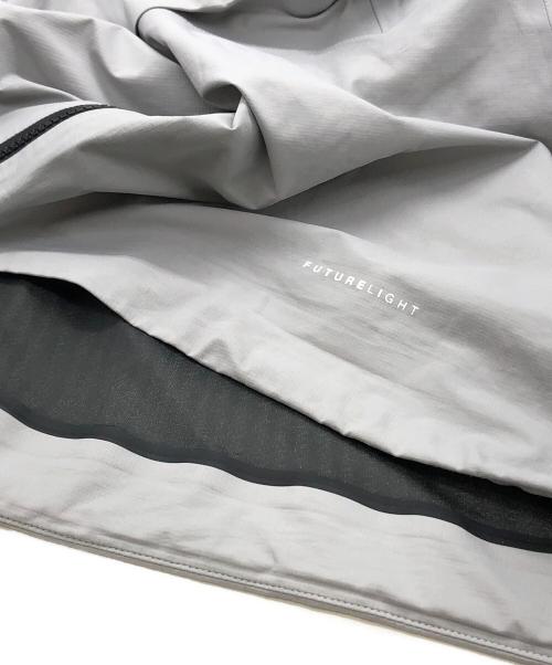 THE NORTH FACE（ザ ノース フェイス）THE NORTH FACE (ザ ノース フェイス) フューチャーライト L5 LT ジャケット グレー サイズ:Sの古着・服飾アイテム