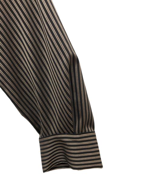 CLANE（クラネ）CLANE (クラネ) STRIPE BIG BUTTON ALL IN ONE/IVORY ブラウン サイズ:2 未使用品の古着・服飾アイテム