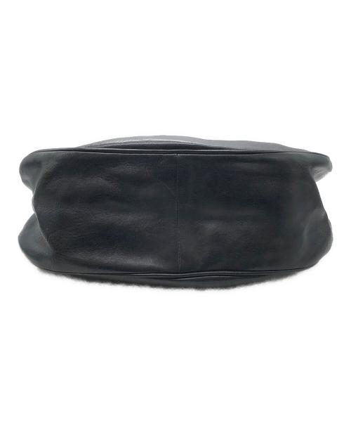 IL BISONTE（イル ビゾンテ）IL BISONTE (イル ビゾンテ) ハーフムーンワンショルダーバッグ ブラック サイズ:下記参照の古着・服飾アイテム