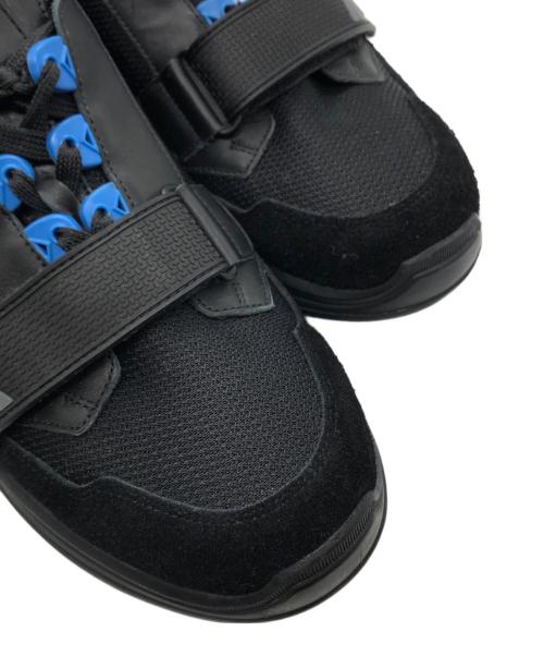 PRADA（プラダ）PRADA (プラダ) ローカットスニーカー ブラック サイズ:7 1/2の古着・服飾アイテム