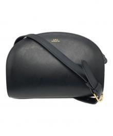 A.P.C.（アーペーセー）の古着「ハーフムーンショルダー」