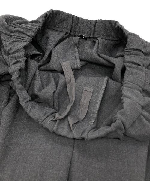 mizuiro-ind（ミズイロインド）mizuiro-ind (ミズイロインド) タックワイドパンツ グレー サイズ:下記参照の古着・服飾アイテム