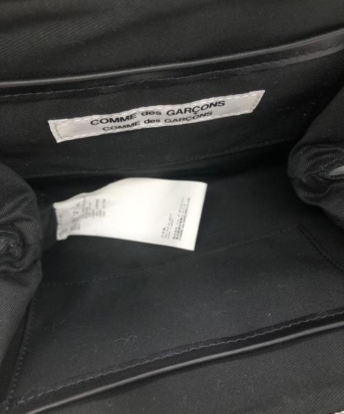 COMME des GARCONS COMME des GARCONS（コムデギャルソン コムデギャルソン）COMME des GARCONS COMME des GARCONS (コムデギャルソン コムデギャルソン) 台形レザーがま口バッグ ブラック サイズ:下記参照の古着・服飾アイテム