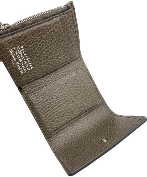 Maison Margiela（メゾンマルジェラ）Maison Margiela (メゾンマルジェラ) 4ステッチ 三つ折り ウォレット グリーン サイズ:下記参照の古着・服飾アイテム
