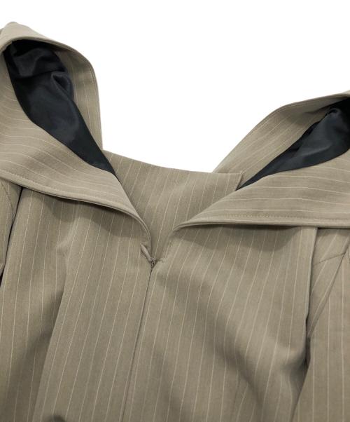 ANDRESD（アンドレスド）ANDRESD (アンドレスド) pinstripe tailored bustier dress ベージュ サイズ:Lの古着・服飾アイテム