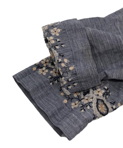 45R（フォーティファイブ・アール）45R (フォーティファイブ・アール) ハケ目ガーゼツイード刺繍ワンピース ブルー サイズ:下記参照の古着・服飾アイテム