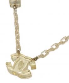 CHANEL（シャネル）の古着「クリアキューブココマークネックレス」｜クリア×ゴールド