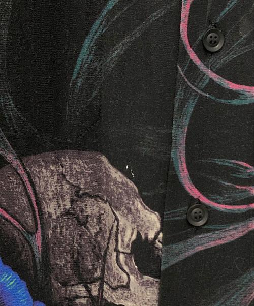 BLACK Scandal Yohji Yamamoto（ブラックスキャンダルヨウジヤマモト）BLACK Scandal Yohji Yamamoto (ブラックスキャンダルヨウジヤマモト) スカルファイヤーブルーロングシャツ ブラック サイズ:2の古着・服飾アイテム