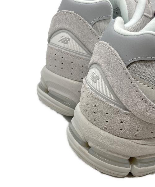 NEW BALANCE（ニューバランス）NEW BALANCE (ニューバランス) U2002RGR ライトグレー サイズ:27cm 未使用品の古着・服飾アイテム