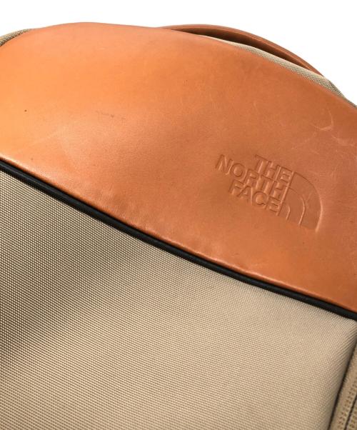 THE NORTH FACE（ザ ノース フェイス）THE NORTH FACE (ザ ノース フェイス) Roamer Day バックパック ティンバーウルフ(ベージュ) サイズ:下記参照の古着・服飾アイテム