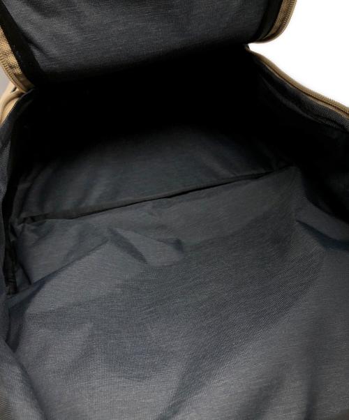 THE NORTH FACE（ザ ノース フェイス）THE NORTH FACE (ザ ノース フェイス) Roamer Day バックパック ティンバーウルフ(ベージュ) サイズ:下記参照の古着・服飾アイテム