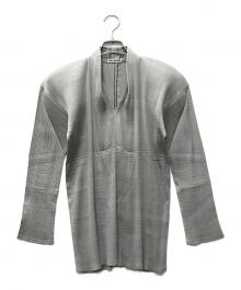 ISSEY MIYAKE（イッセイミヤケ）の古着「プリーツブラウス」｜グレー