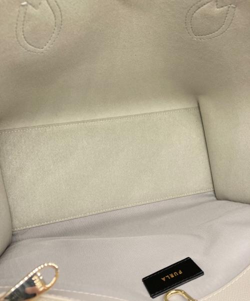FURLA（フルラ）FURLA (フルラ) レザートートバッグ ホワイト サイズ:下記参照の古着・服飾アイテム