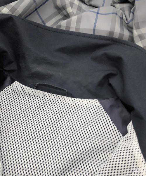 BURBERRY LONDON（バーバリーロンドン）BURBERRY LONDON (バーバリーロンドン) 裏ノバチェックマウンテンパーカー ネイビー サイズ:FREEの古着・服飾アイテム