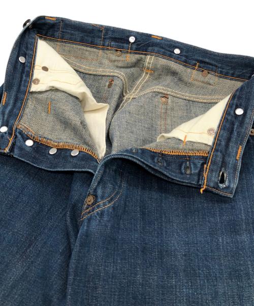 LEVI'S（リーバイス）LEVI'S (リーバイス) 復刻201 シンチバックデニムパンツ インディゴ サイズ:W30の古着・服飾アイテム
