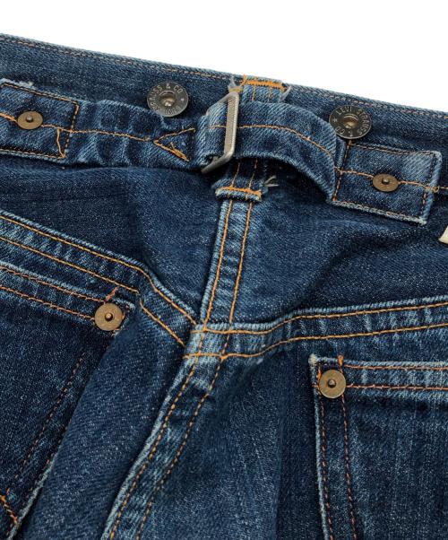 LEVI'S（リーバイス）LEVI'S (リーバイス) 復刻201 シンチバックデニムパンツ インディゴ サイズ:W30の古着・服飾アイテム