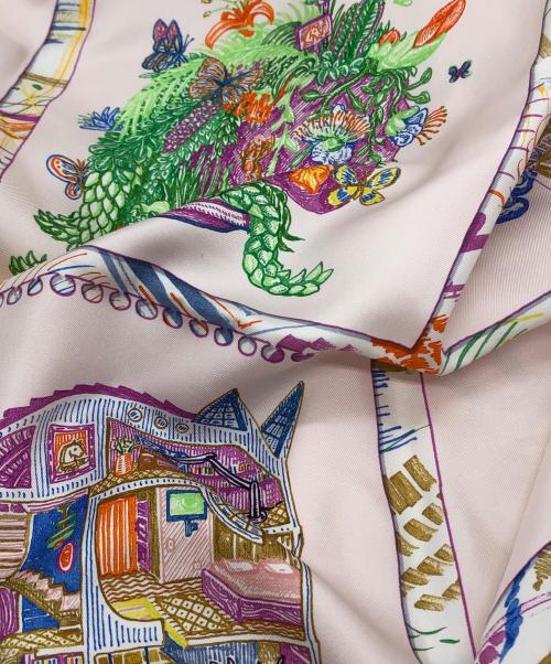 HERMES（エルメス）HERMES (エルメス) カレ90 シルクスカーフ シュヴァロスコープ ピンク サイズ:下記参照の古着・服飾アイテム