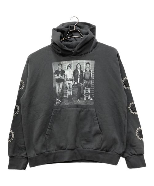 RED HOT CHILI PEPPERS（レッドホットチリペッパーズ）Red Hot Chili Peppers (レッドホットチリペッパーズ) 2022-2023 ワールドツアープルオーバーパーカー グレー サイズ:XLの古着・服飾アイテム