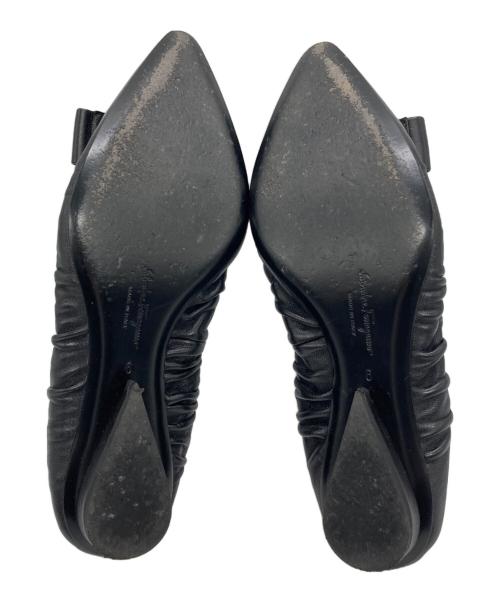 Salvatore Ferragamo（サルヴァトーレ フェラガモ）Salvatore Ferragamo (サルヴァトーレ フェラガモ) レザーフラットパンプス ブラック サイズ:6の古着・服飾アイテム