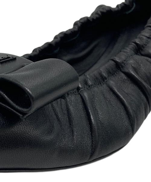 Salvatore Ferragamo（サルヴァトーレ フェラガモ）Salvatore Ferragamo (サルヴァトーレ フェラガモ) レザーフラットパンプス ブラック サイズ:6の古着・服飾アイテム