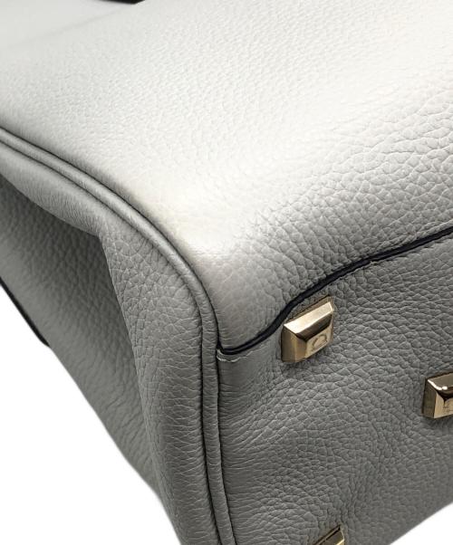 Salvatore Ferragamo（サルヴァトーレ フェラガモ）Salvatore Ferragamo (サルヴァトーレ フェラガモ) ガンチーニ スタジオバッグ ホワイト サイズ:下記参照の古着・服飾アイテム