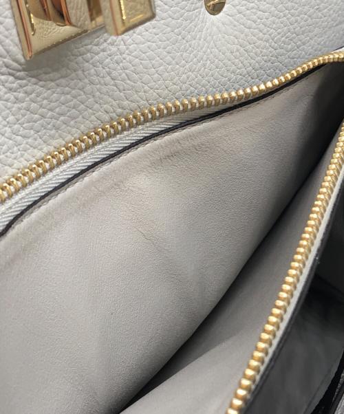 Salvatore Ferragamo（サルヴァトーレ フェラガモ）Salvatore Ferragamo (サルヴァトーレ フェラガモ) ガンチーニ スタジオバッグ ホワイト サイズ:下記参照の古着・服飾アイテム