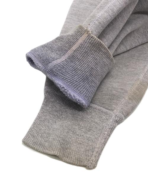 RUSSELL ATHLETIC（ラッセルアスレチック）RUSSELL ATHLETIC (ラッセルアスレチック) 前Vブランクスウェット グレー サイズ:Mの古着・服飾アイテム