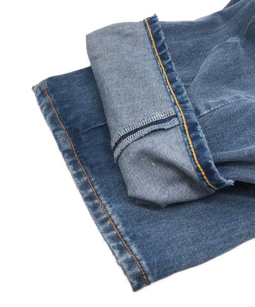 EVISU（エヴィス）EVISU (エヴィス) 遊び心のある仏頭プリントとカモメ刺繍3Dフィットジーンズ インディゴ サイズ:40の古着・服飾アイテム