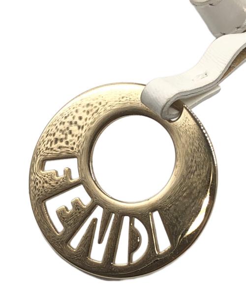 FENDI（フェンディ）FENDI (フェンディ) ズッカ柄セミショルダーバッグ ホワイト サイズ:下記参照の古着・服飾アイテム