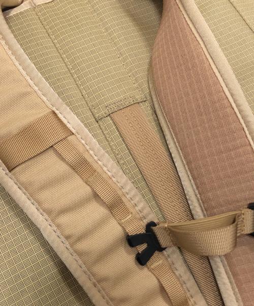 Patagonia（パタゴニア）Patagonia (パタゴニア) ブラックホール・MLC 45L ベージュ サイズ:下記参照の古着・服飾アイテム