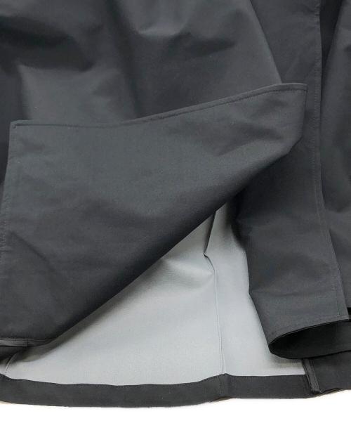 UMBRO（アンブロ）UMBRO (アンブロ) hotel palace (ホテルプレイス) スリーレイヤー撥水ドルマンオフィサーテックコート ブラック サイズ:Mの古着・服飾アイテム