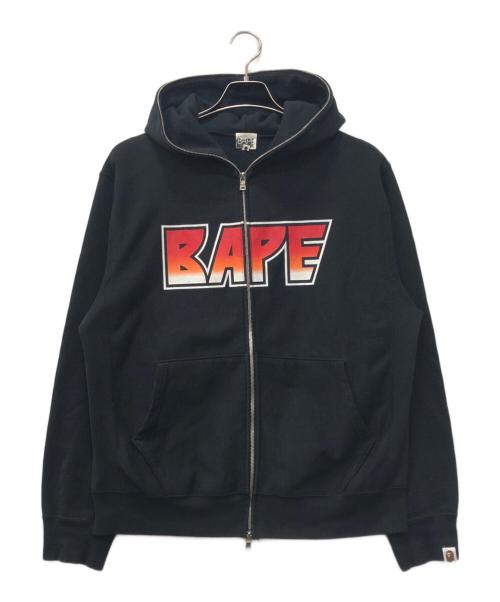 A BATHING APE（ア ベイシング エイプ）A BATHING APE (ア ベイシング エイプ) KISSロゴ フルジップパーカー ブラック サイズ:Mの古着・服飾アイテム
