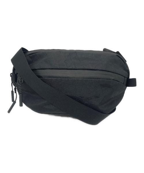 AER（エアー）Aer (エアー) Day Sling 3 ボディーバグ ブラック サイズ:下記参照の古着・服飾アイテム