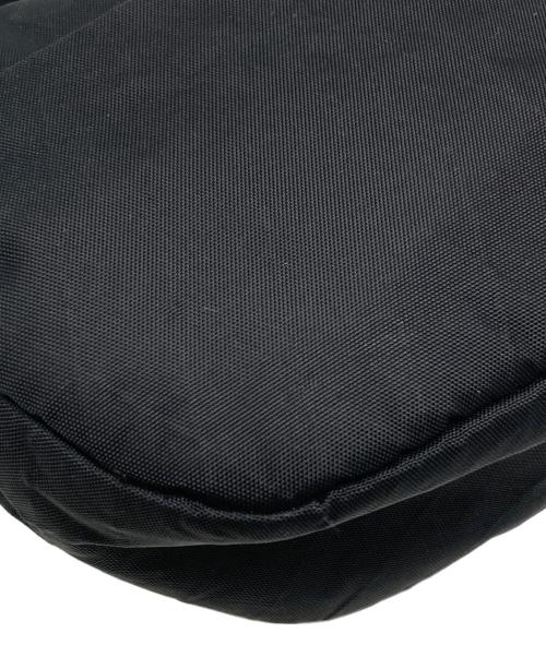 AER（エアー）Aer (エアー) Day Sling 3 ボディーバグ ブラック サイズ:下記参照の古着・服飾アイテム