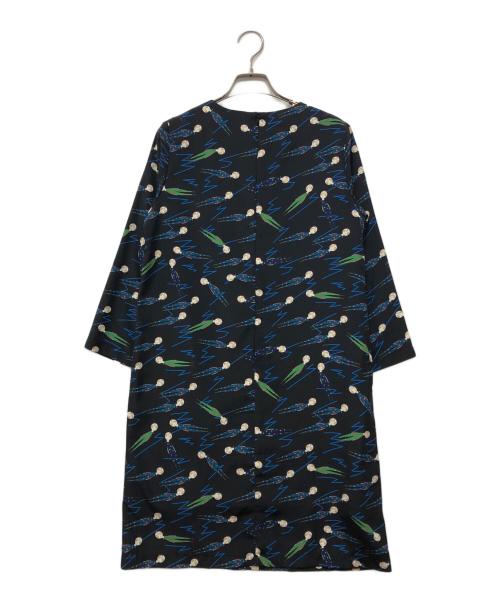 mannine（マンナイン）mannine (マンナイン) 総柄ワンピース ブラック×ブルー サイズ:下記参照の古着・服飾アイテム