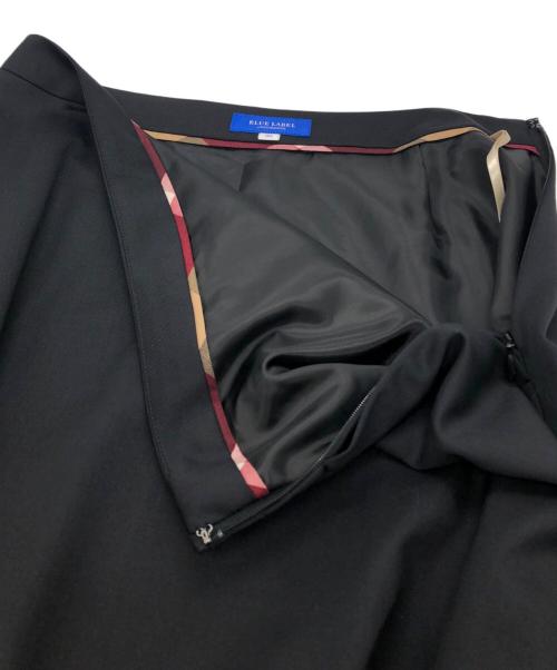 BLUE LABEL CRESTBRIDGE（ブルーレーベルクレストブリッジ）BLUE LABEL CRESTBRIDGE (ブルーレーベルクレストブリッジ) スカートセットアップ ブラック サイズ:38の古着・服飾アイテム