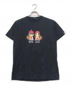 A BATHING APEア ベイシング エイプ）の古着「PUFFY VS BABY MILO プリントTシャツ」｜ブラック