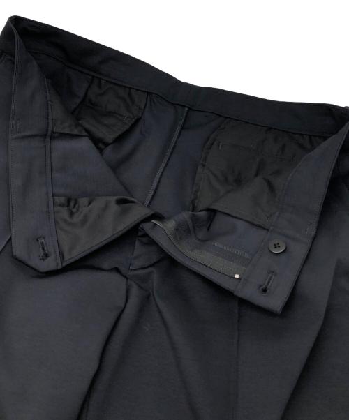 movb（モーヴ）MOVB (モーヴ) Duplex Cotton Jersey スリムテーパードトラベルスラックス ネイビー サイズ:50の古着・服飾アイテム