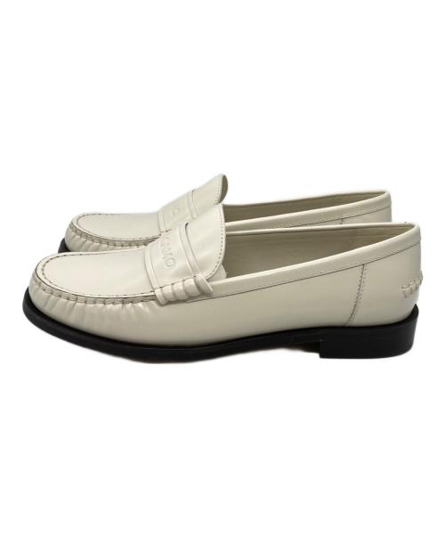 Ferragamo（フェラガモ）Ferragamo (フェラガモ) IRINA フラットシューズ ローファー ホワイト サイズ:7 1/2の古着・服飾アイテム