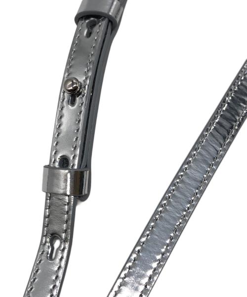 Ferragamo（フェラガモ）Ferragamo (フェラガモ) MINI MRTALLIC ARCH SHOULDER BAG シルバー サイズ:下記参照の古着・服飾アイテム