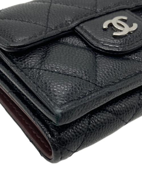 CHANEL（シャネル）CHANEL (シャネル) キャビアスキンフラップ3つ折り財布 ブラック サイズ:下記参照の古着・服飾アイテム