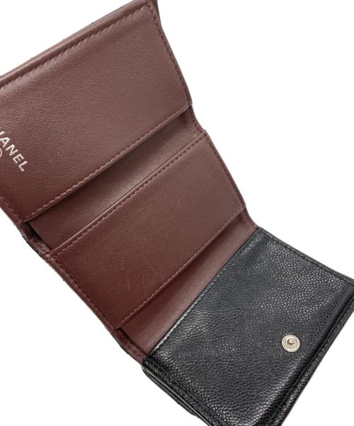 CHANEL（シャネル）CHANEL (シャネル) キャビアスキンフラップ3つ折り財布 ブラック サイズ:下記参照の古着・服飾アイテム