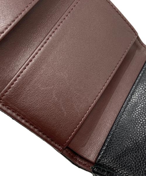 CHANEL（シャネル）CHANEL (シャネル) キャビアスキンフラップ3つ折り財布 ブラック サイズ:下記参照の古着・服飾アイテム
