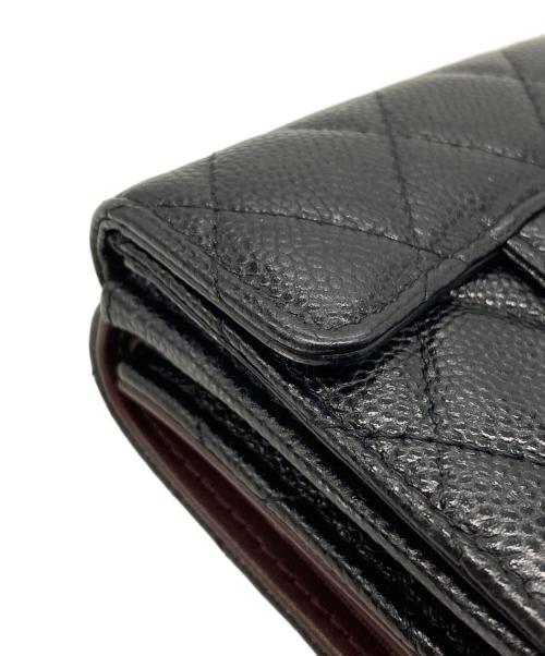 CHANEL（シャネル）CHANEL (シャネル) キャビアスキンフラップ3つ折り財布 ブラック サイズ:下記参照の古着・服飾アイテム