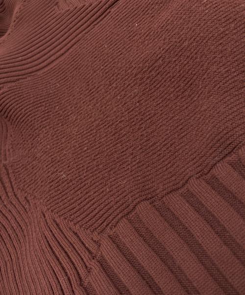 ISSEY MIYAKE（イッセイミヤケ）ISSEY MIYAKE (イッセイミヤケ) KONE ニットスカート ブラウン サイズ:2の古着・服飾アイテム