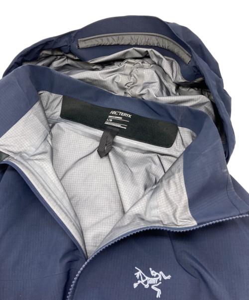 ARC'TERYX（アークテリクス）ARC'TERYX (アークテリクス) BETA AR JACKET ネイビー サイズ:Lの古着・服飾アイテム