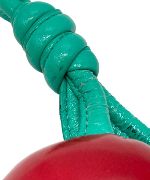 ANYA HINDMARCH（アニヤ・ハインドマーチ）ANYA HINDMARCH (アニヤ・ハインドマーチ) チャーム レッド サイズ:下記参照の古着・服飾アイテム