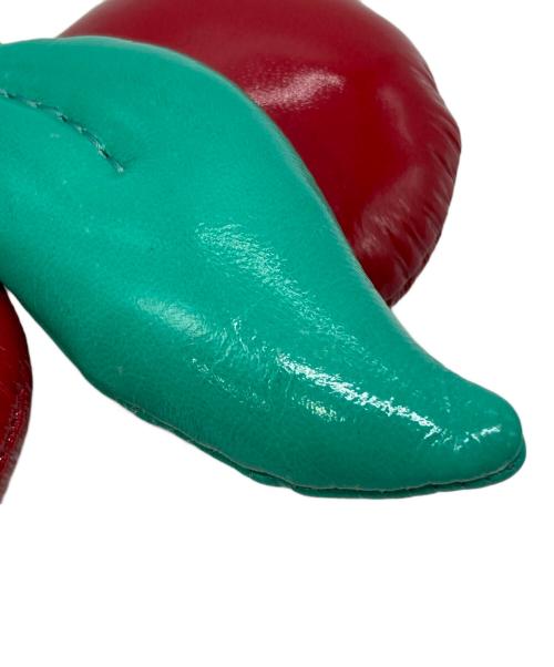 ANYA HINDMARCH（アニヤ・ハインドマーチ）ANYA HINDMARCH (アニヤ・ハインドマーチ) チャーム レッド サイズ:下記参照の古着・服飾アイテム