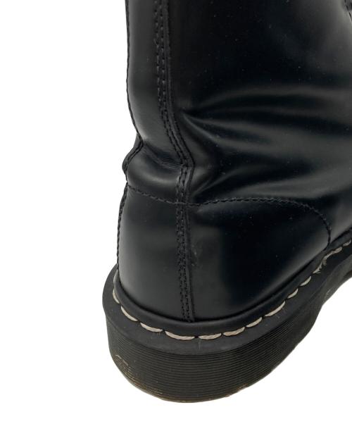 Dr.Martens（ドクターマーチン）Dr.Martens (ドクターマーチン) ホワイトステッチ 8 ホール ブーツ ブラック サイズ:UK9の古着・服飾アイテム