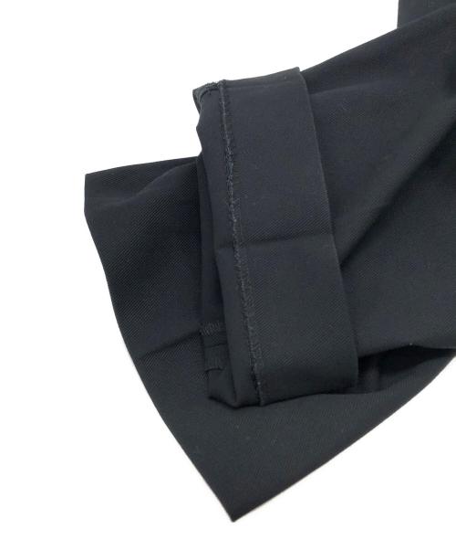 MARKAWARE（マーカウェア）MARKAWARE (マーカウェア) ORGANIC COTTON SURVIVAL CLOTH CLASSIC FIT TROUSERS ブラック サイズ:1の古着・服飾アイテム